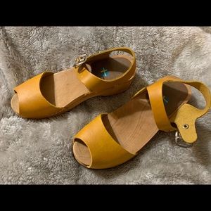 Mustard Leather Mia Swedish Clog Size 8